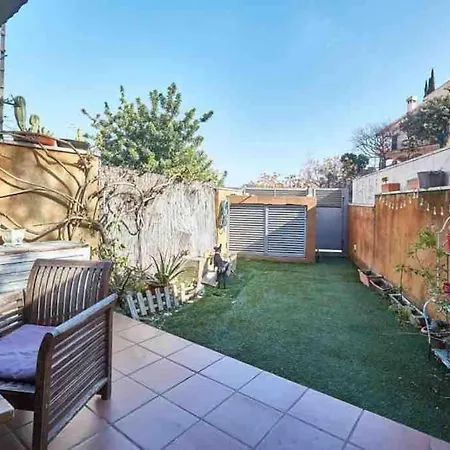 Tranquila Casa Con Jardin
