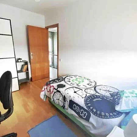 Tranquila Casa Con Jardin
